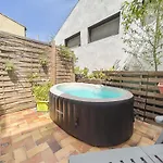 Studio Avec Terrasse Et Clim Proche Centre Apartment Carcassonne