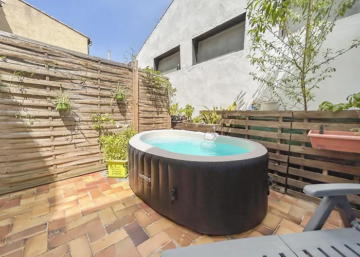 Studio Avec Terrasse Et Clim Proche Centre Daire Carcassonne